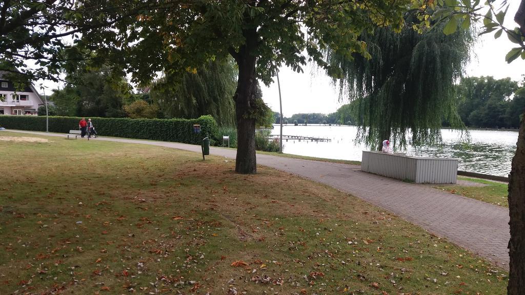 Lake Park Berlare Екстериор снимка