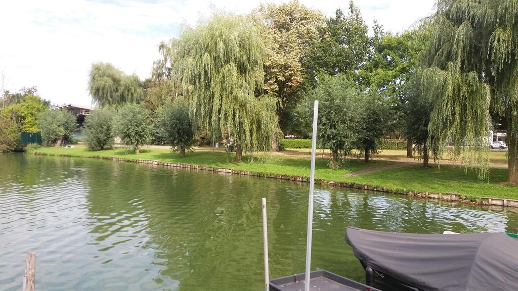 Lake Park Berlare Екстериор снимка